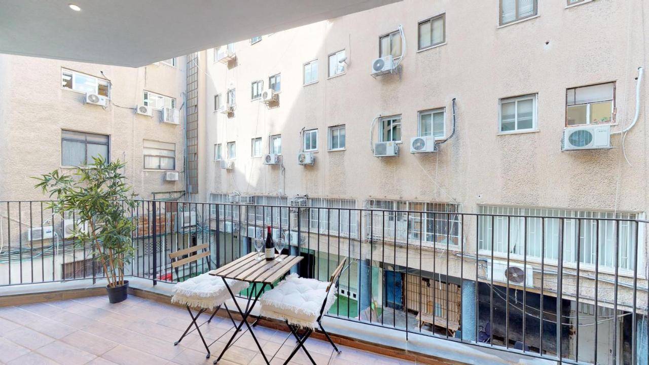 Comfortable Apartment With Balcony By Holyguest Tel-Aviv Extérieur photo